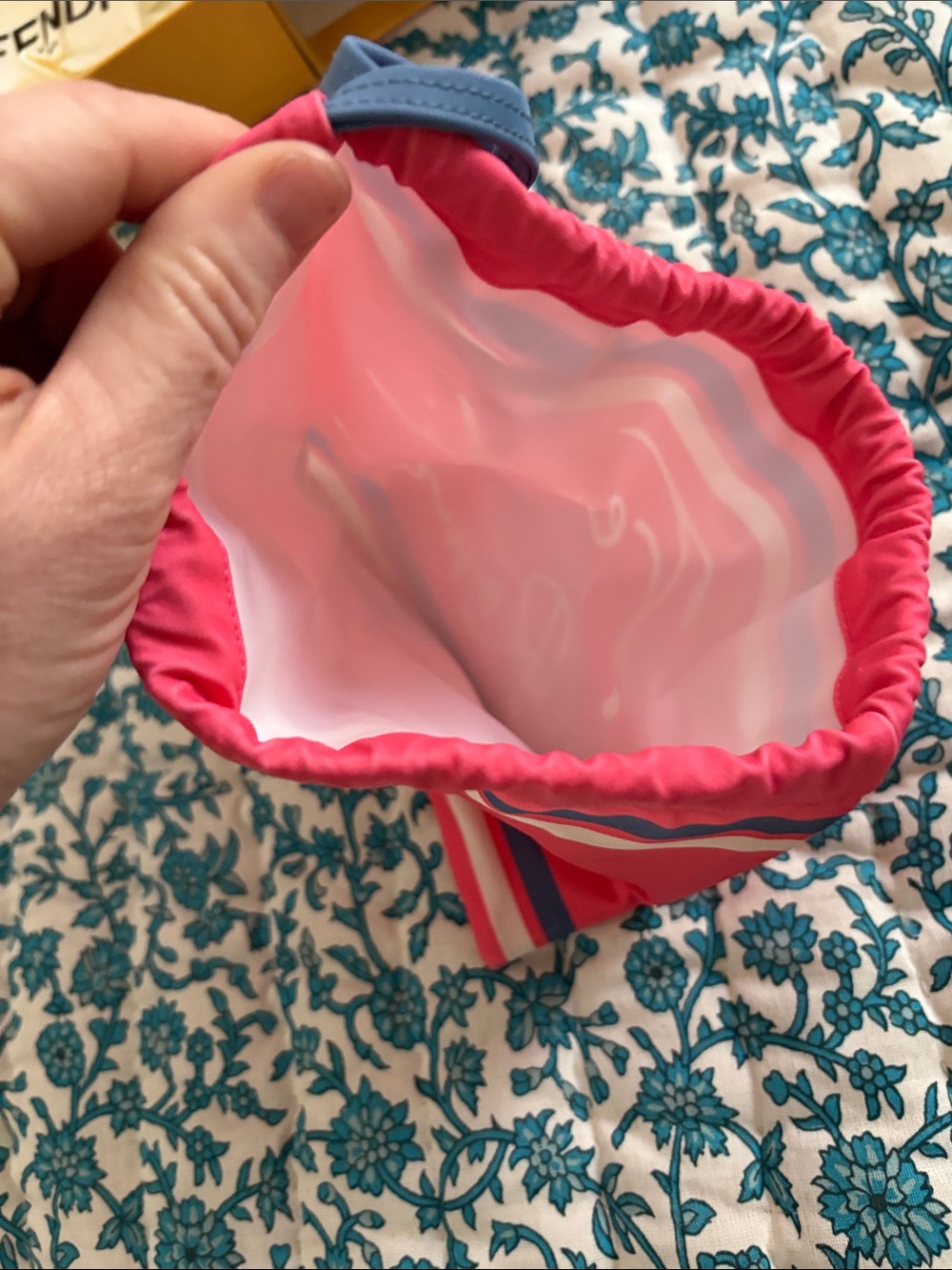 Fendi Pink Drawstring Pouch with Navy Accents - Picture 5 of 11